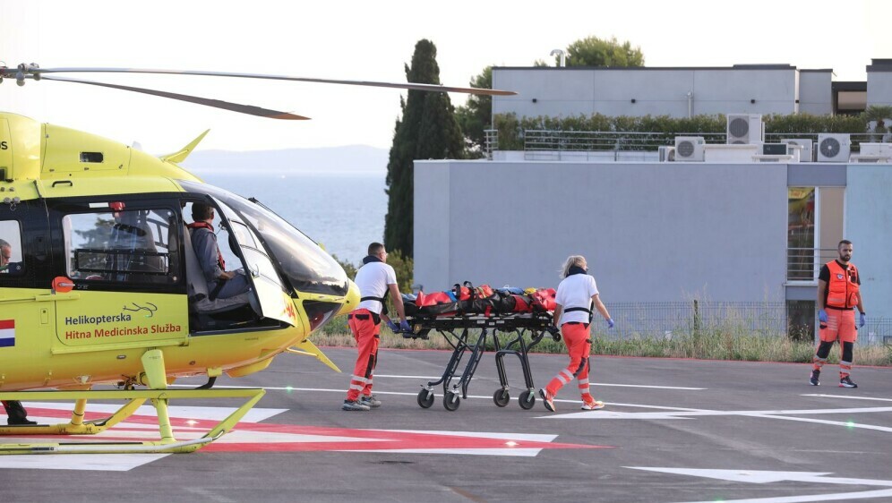 Helikopterom hitne medicinske službe na dovezen pacijent s teškim ozlijedama