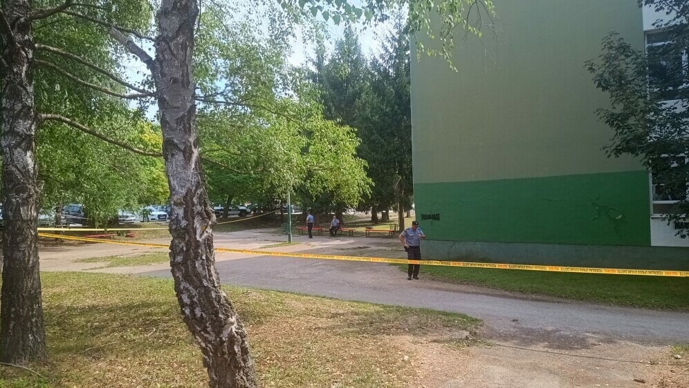 Srednja škola u Sanskom Mostu u kojoj se dogodilo trostruko ubojstvo - 4