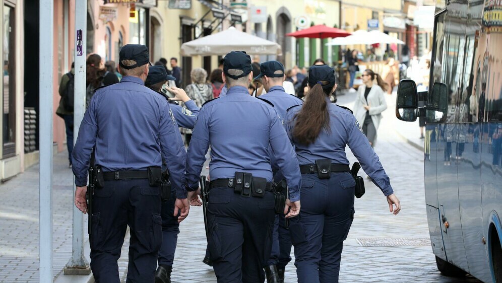 Policija u centru Zagreba, ilustracija