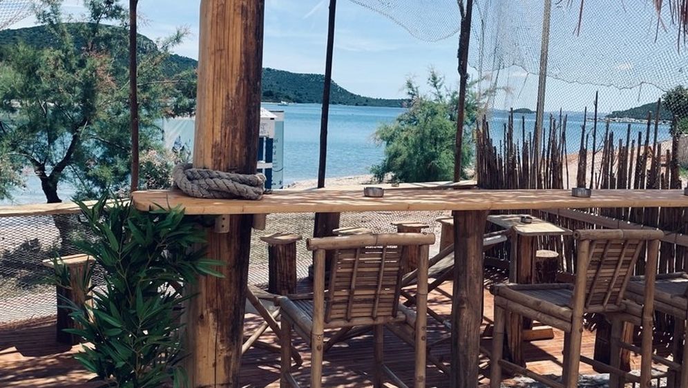 Beach Bar Zuadiv u Kalima na otoku Ugljanu - 2