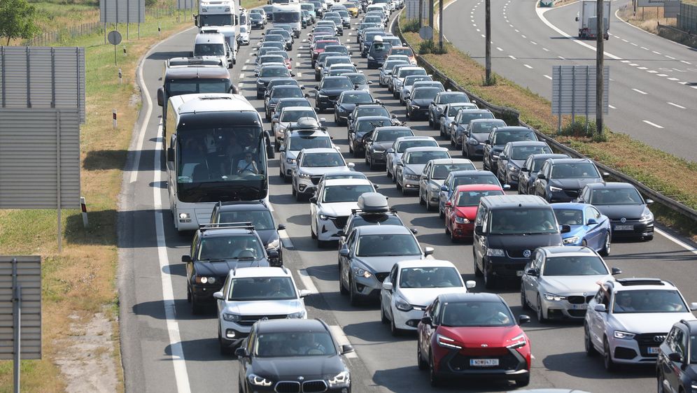 Gužva na autocesti, ilustracija