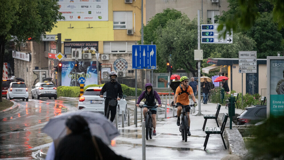 Kiša u Splitu, ilustracija