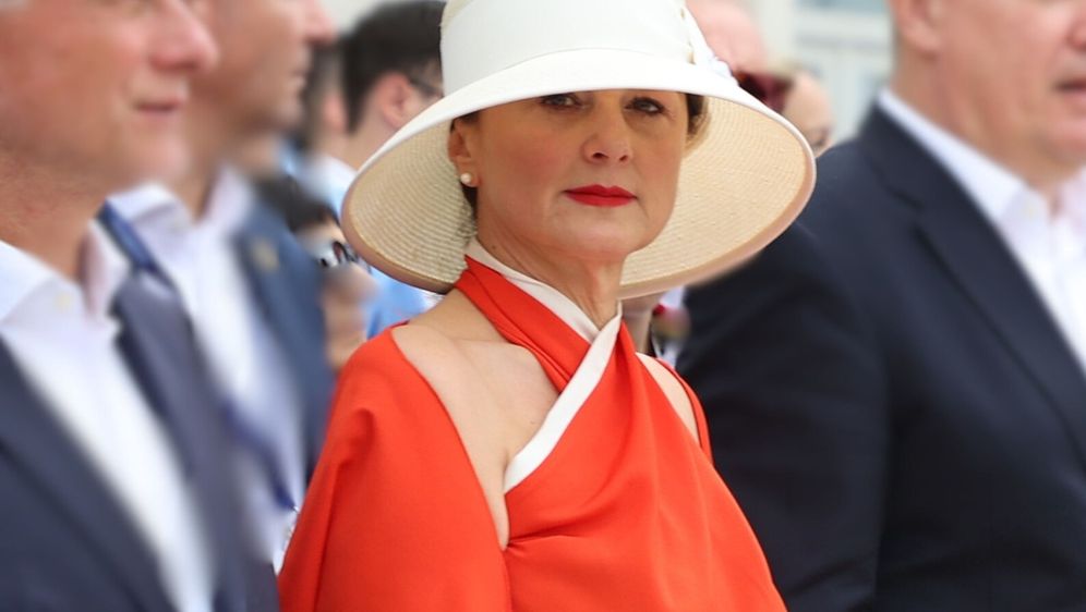 Sanja Musić Milanović sa šeširom brenda Kobali