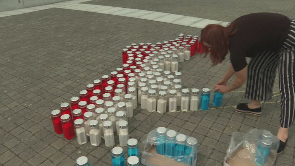 Lampioni na Memorijalnom groblju u Vukovaru - 3