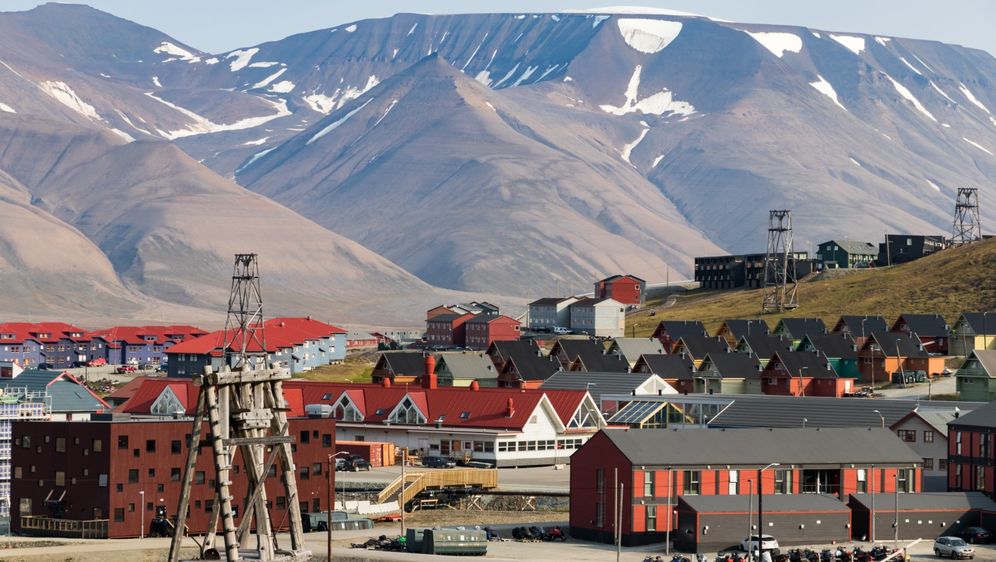 Longyearbyen, Spitsbergen, Svalbard - 2