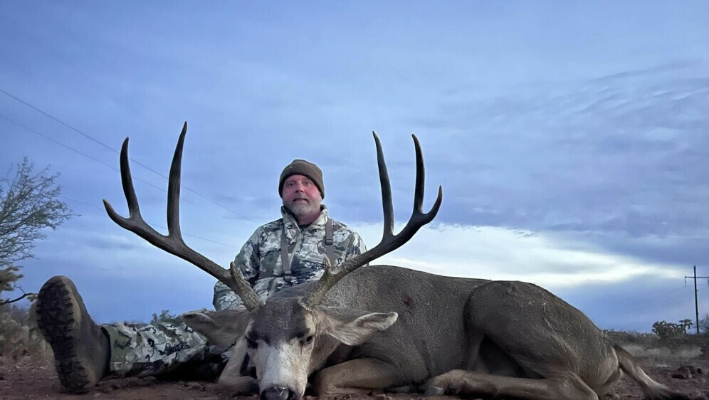 Američki lovac Asher Watkins