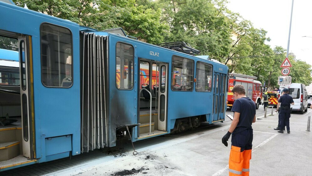 Požar tramvaja broj 13 - 5