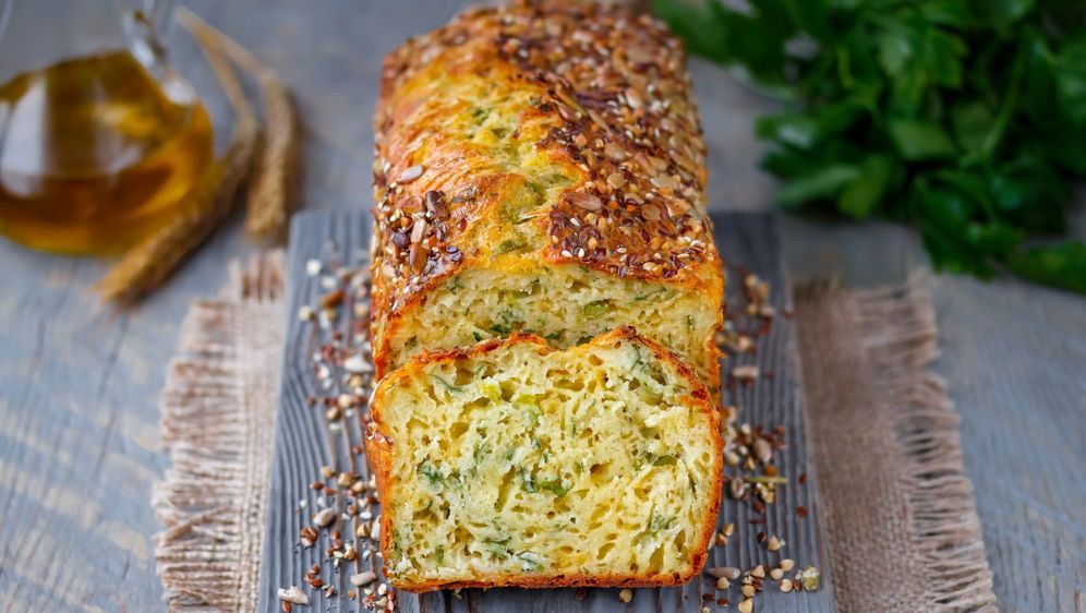 Kruh sa sirom i začinima koji se ne mijesi