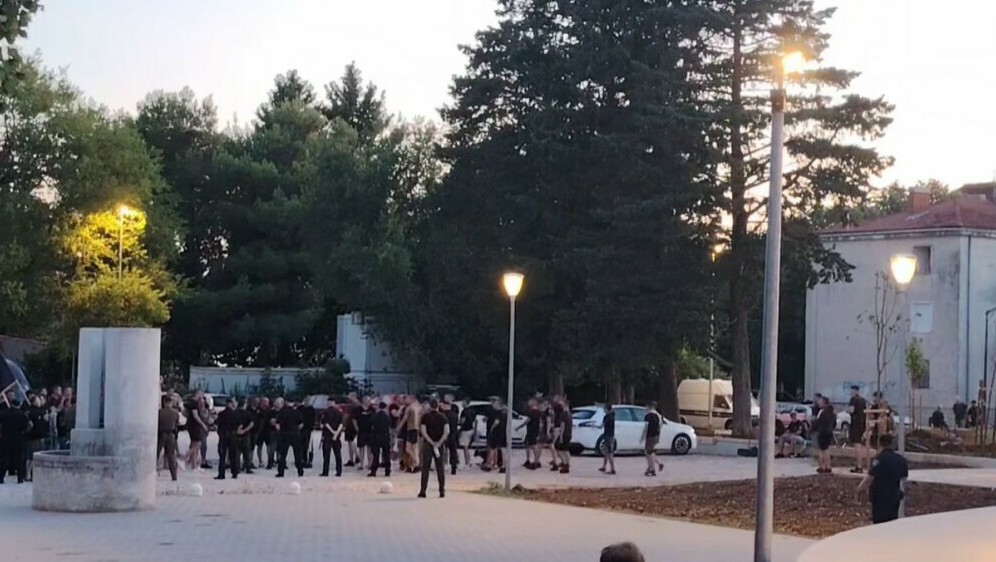 Zbog skupine muškaraca otkazana predstava