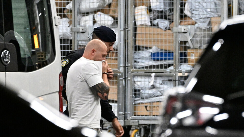 Privođenje osumnjičenih za trgovinu drogom - 17