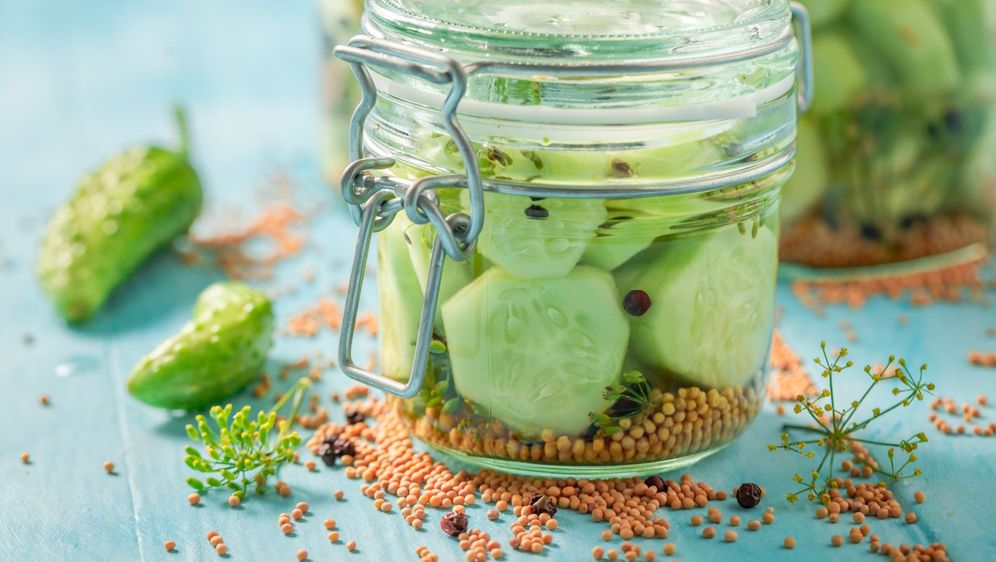 Brzi domaći kiseli krastavci