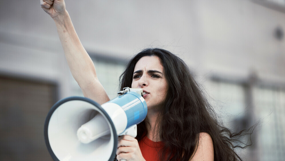 Kako se piše: aktivistica ili aktivistkinja