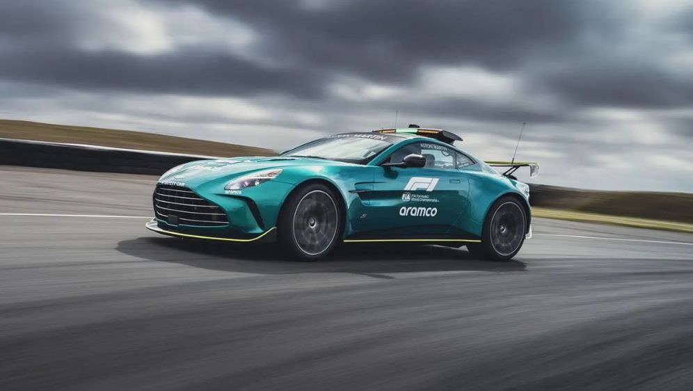 Aston Martin Vantage S