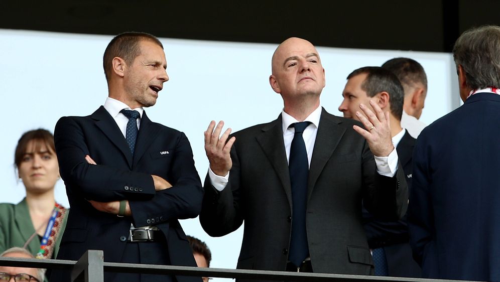 Aleksander Čeferin i Gianni Infantino