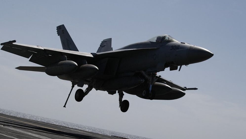 F-18