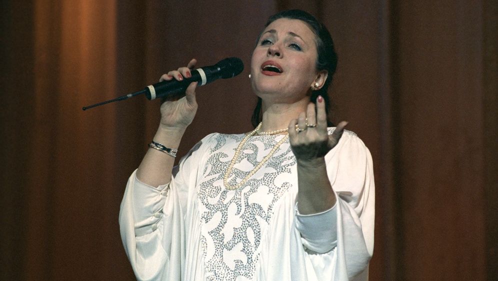 Valentina Tolkunova - 1