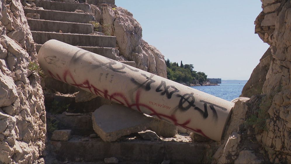 Urušeni balkon u Rijeci