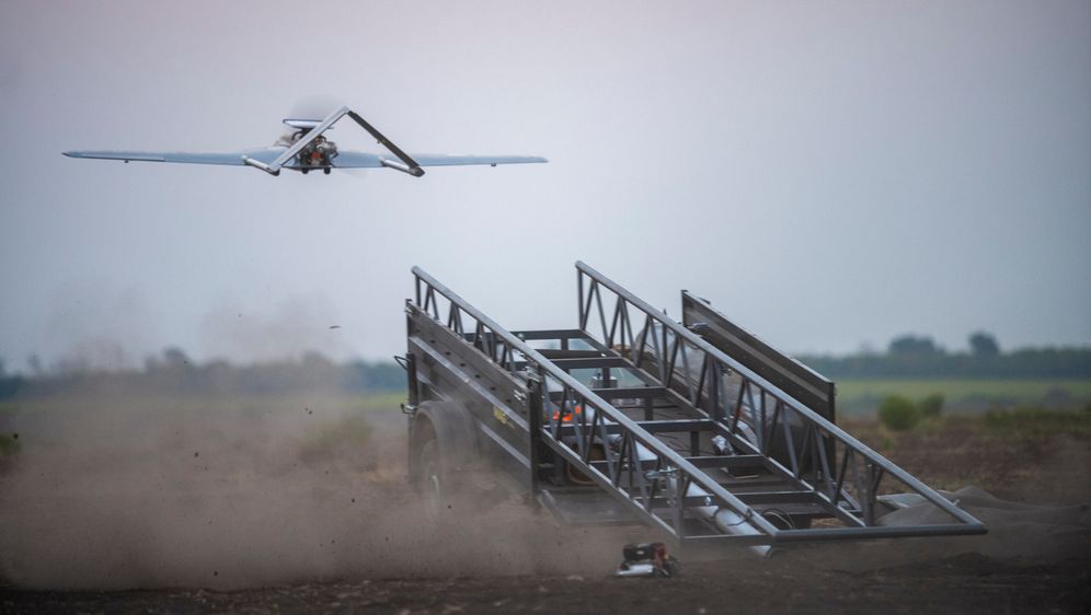 Ukrajinci pripremaju dronove za napad