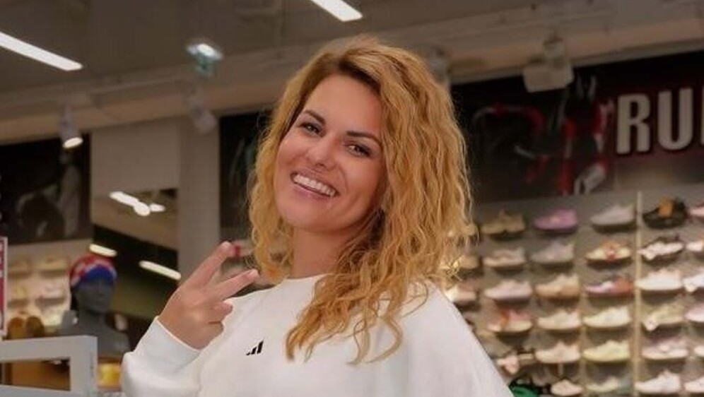 Ana Zibar