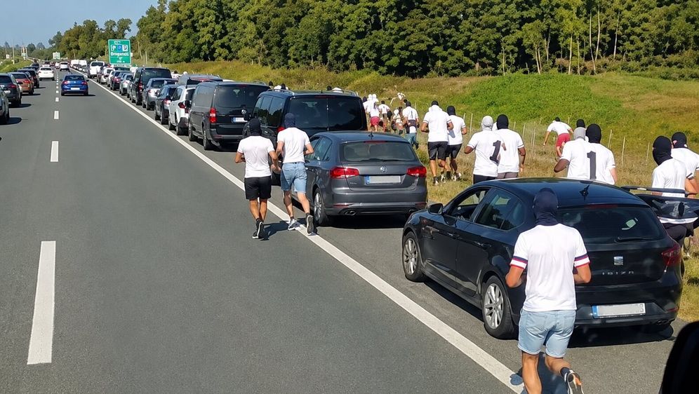 Navijači na autocesti