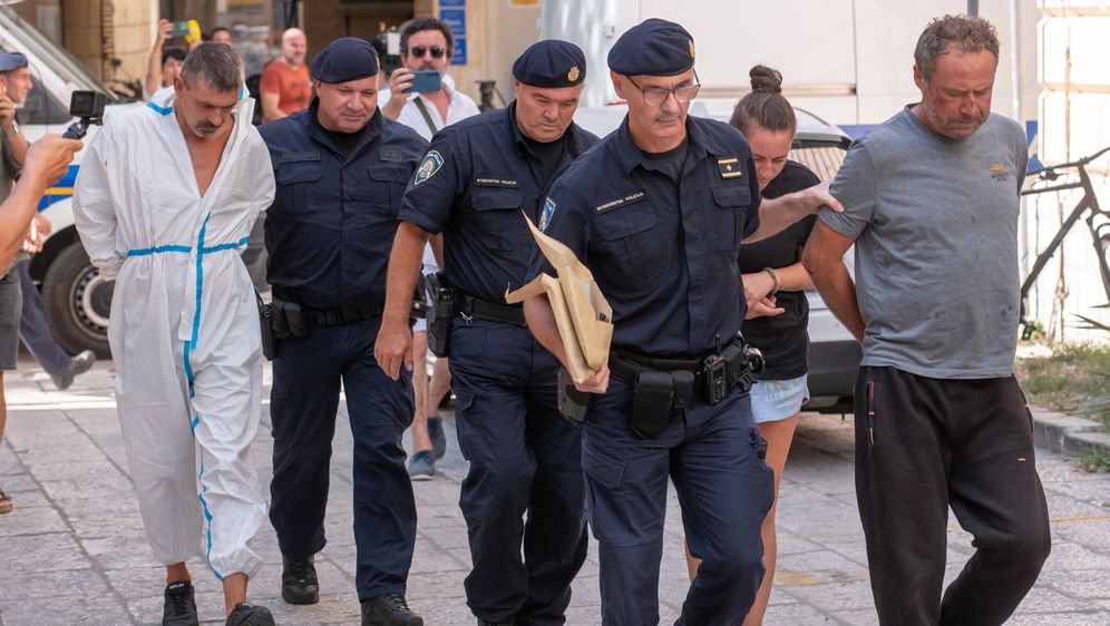 Privođenje osumnjičenih za požar - 2