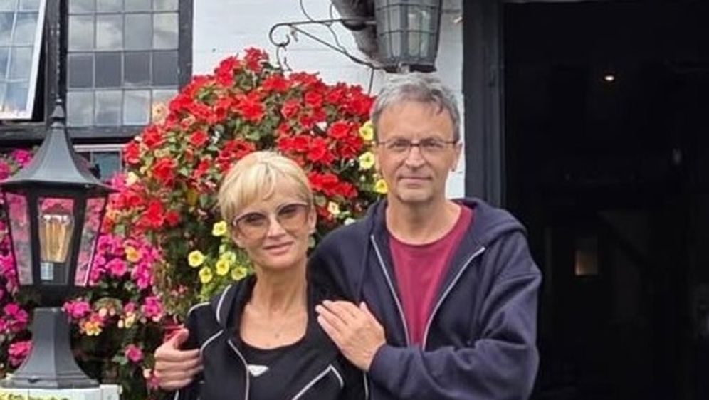 Saša Kopljar i supruga u Engleskoj