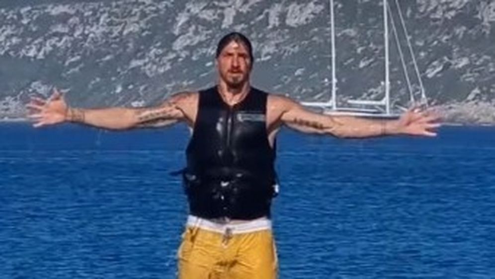 Zlatan Ibrahimović - 1