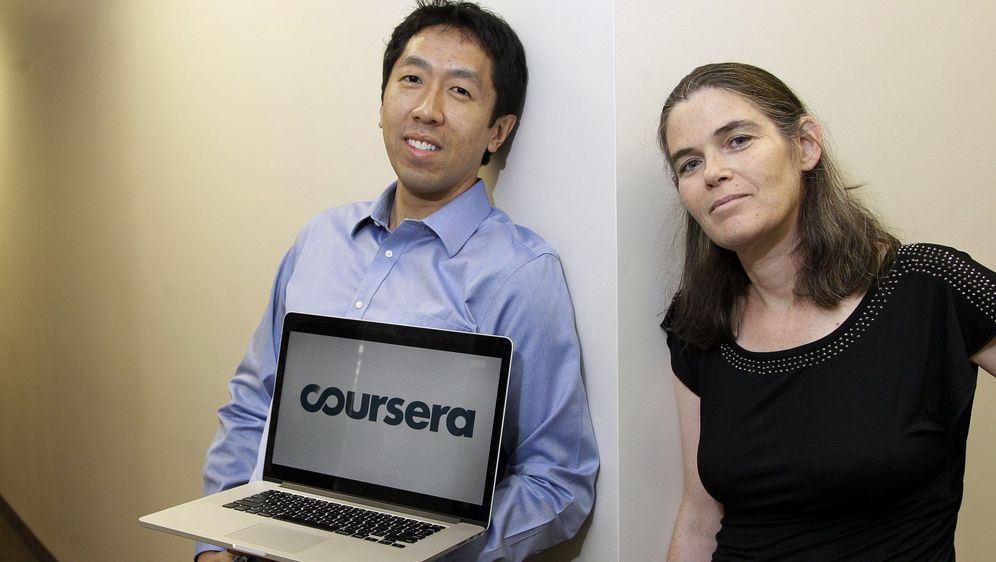 Coursera predstavila program Career Services koji korisnike povezuje s poduzećima koja nude posao 