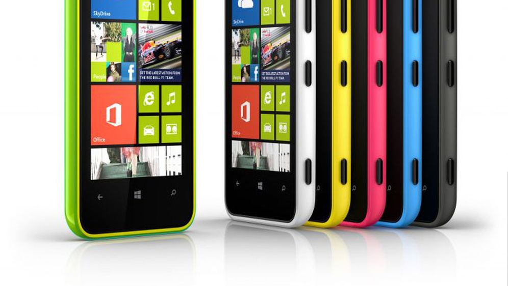 Nokia predstavila novi Windows Phone 8 uređaj - Nokia Lumia 620