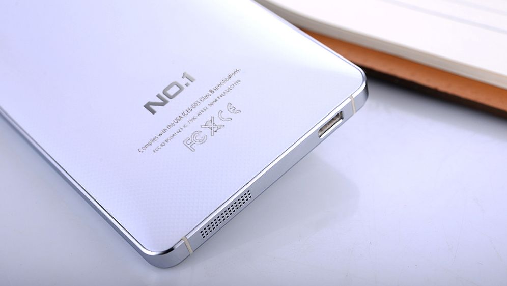 NO.1 je vjerna kopija kineskog hit smartphona Xiaomi Mi4