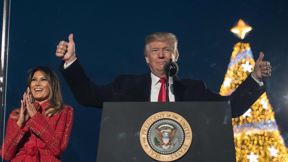 Donald i Melania Trump na svečanosti u Washingtonu (Foto: AFP)