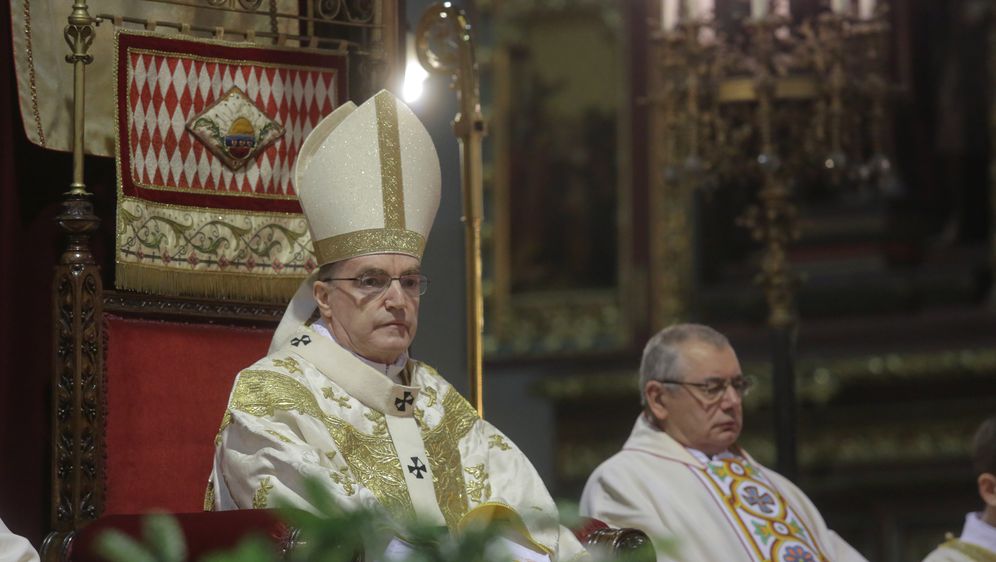 Kardinal Bozanić u katedrali je predvodio misu polnoćku (Foto: Pixell)
