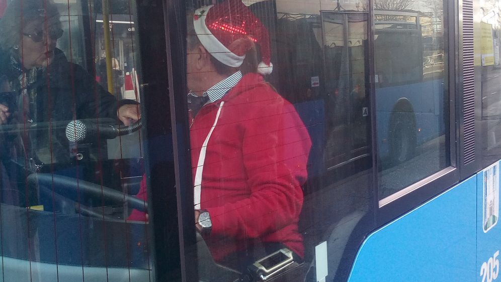 Vozač ZET-ovog autobusa (Foto: Čitatelj)