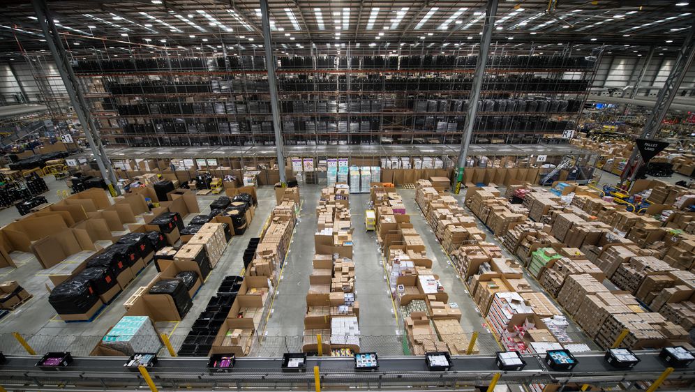 Amazonovo skladište (Foto: AFP)