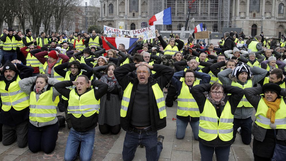Prosvjed, Lille, Francuska (Foto: FRANCOIS LO PRESTI / AFP)