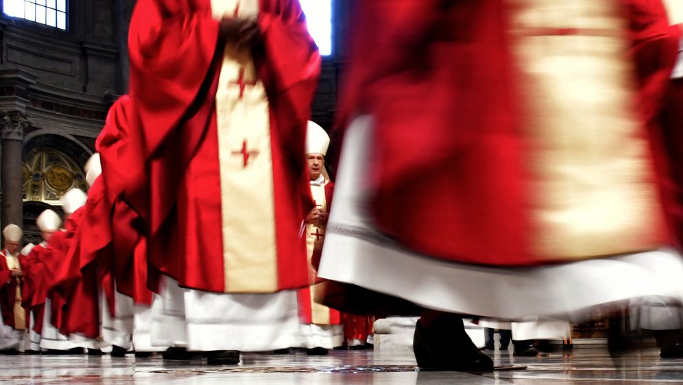 Trojica kardinala otišla su s dužnosti (Foto: AFP)