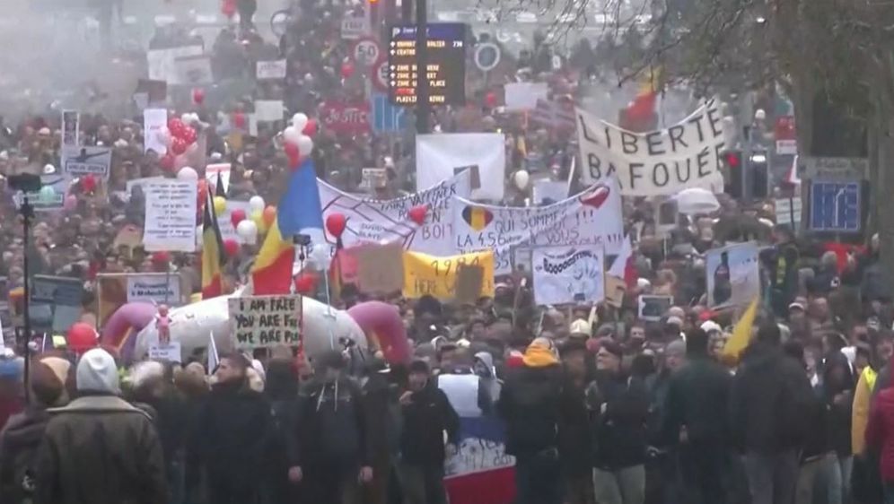 Prosvjedi protiv korona mjera diljem Europe - 4