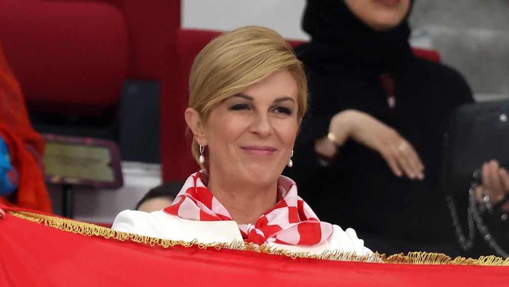 Kolinda Grabar Kitarović na stadionu prati utakmicu Hrvatske i Maroka - 1