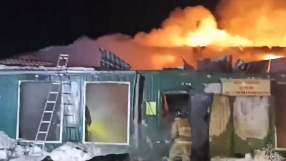 Požar ilegalnog doma u Rusiji
