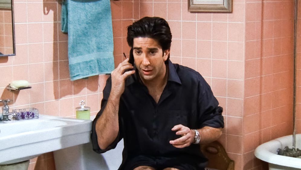 The one With The Resolutions kultna je epizoda u kojoj se Ross bori s kožnatim hlačama