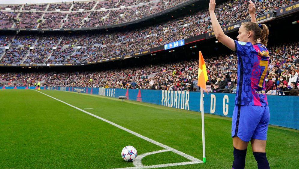 Caroline Graham Hansen na utakmice Barcelone i Real Madrid u ženskoj Ligi prvaka