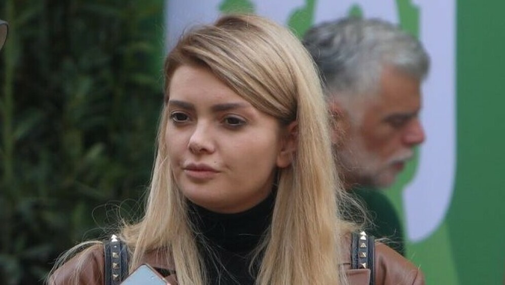 Ella Dvornik