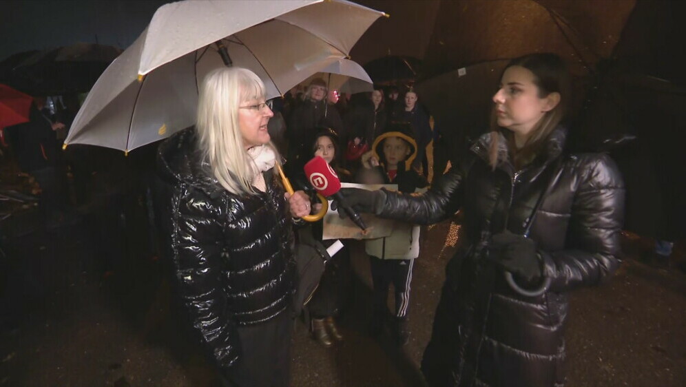 Reporterka Dnevnika Nove TV, Matea Ćorić Brunović, i Branka Genzić-Horvat