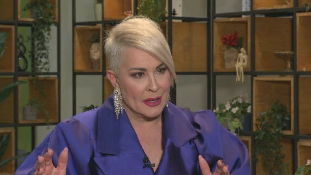 In Magazin: Indira Levak - 1