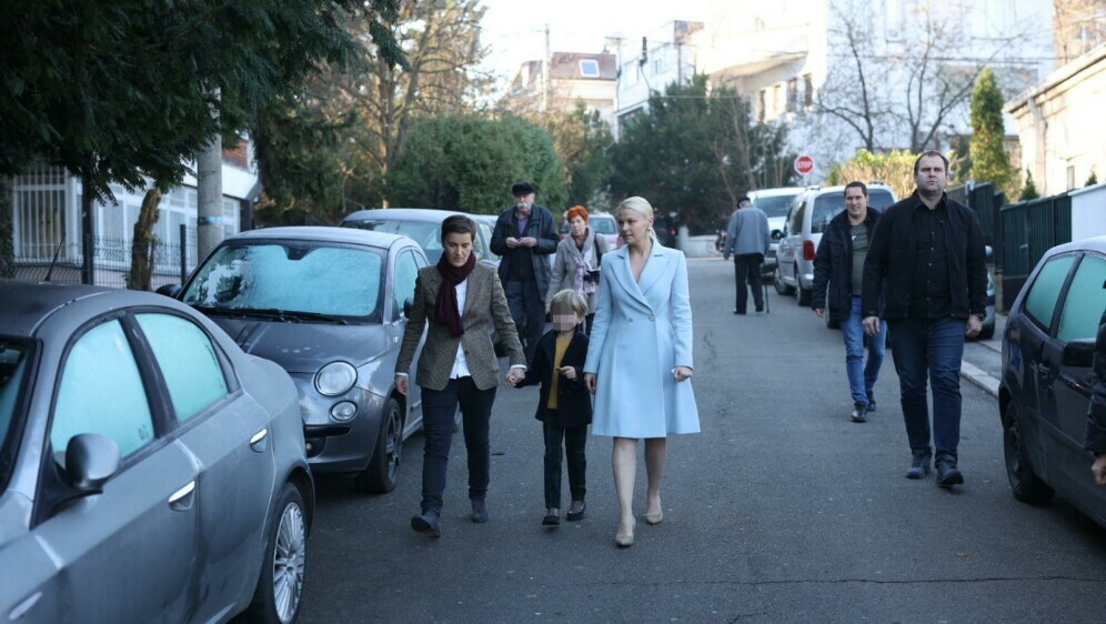 Ana Brnabić i Milica Đurić - 7