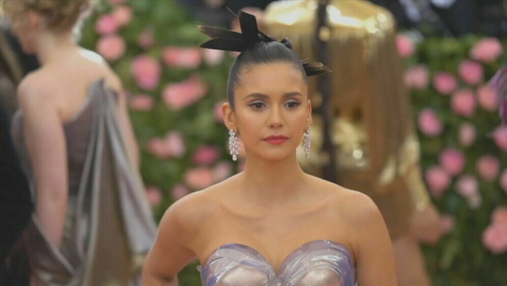 In Magazin: Nina Dobrev