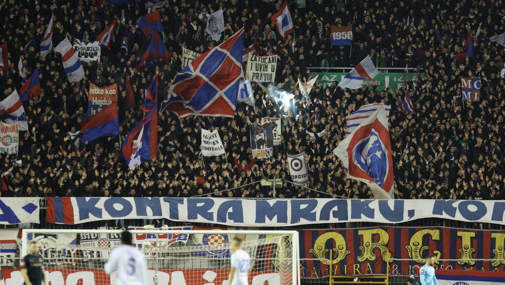 Torcida na derbiju Hajduka i Dinama