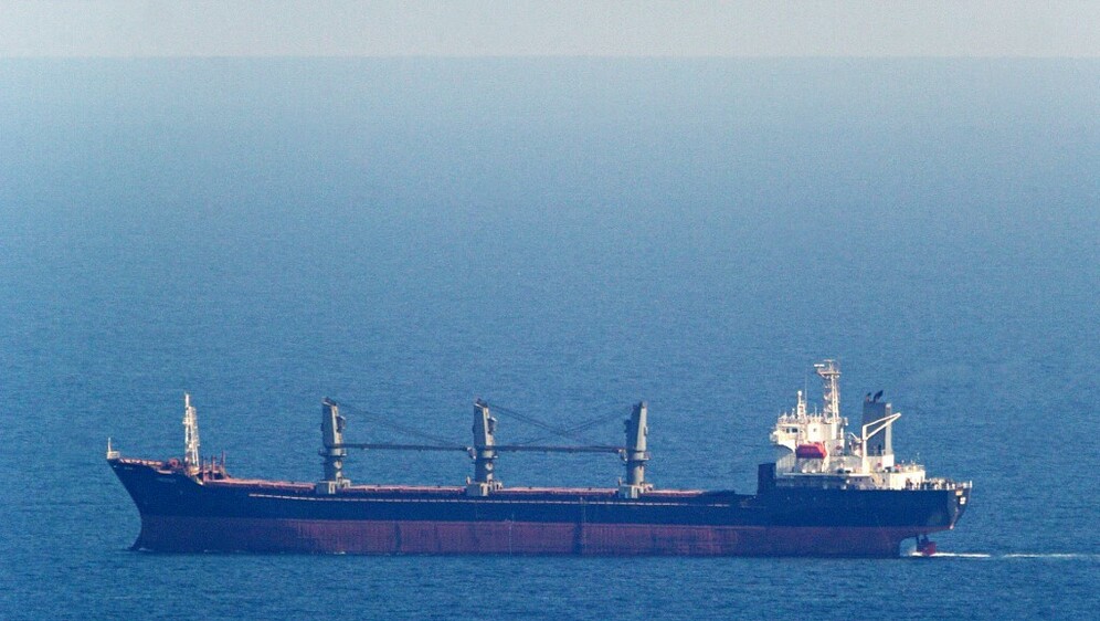 Teretni brod na Crnom moru, ilustracija