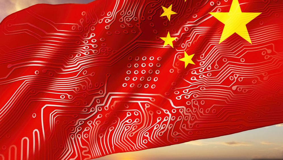 Kineska zastava s uzorkom elktroničkog strujnog kruga