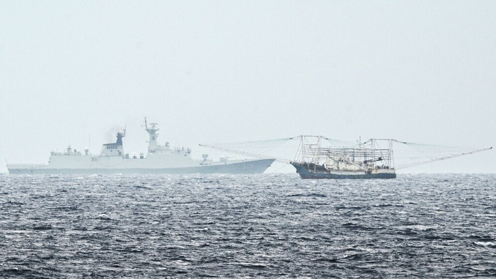 Brod kineske obalne straže, ilustracija